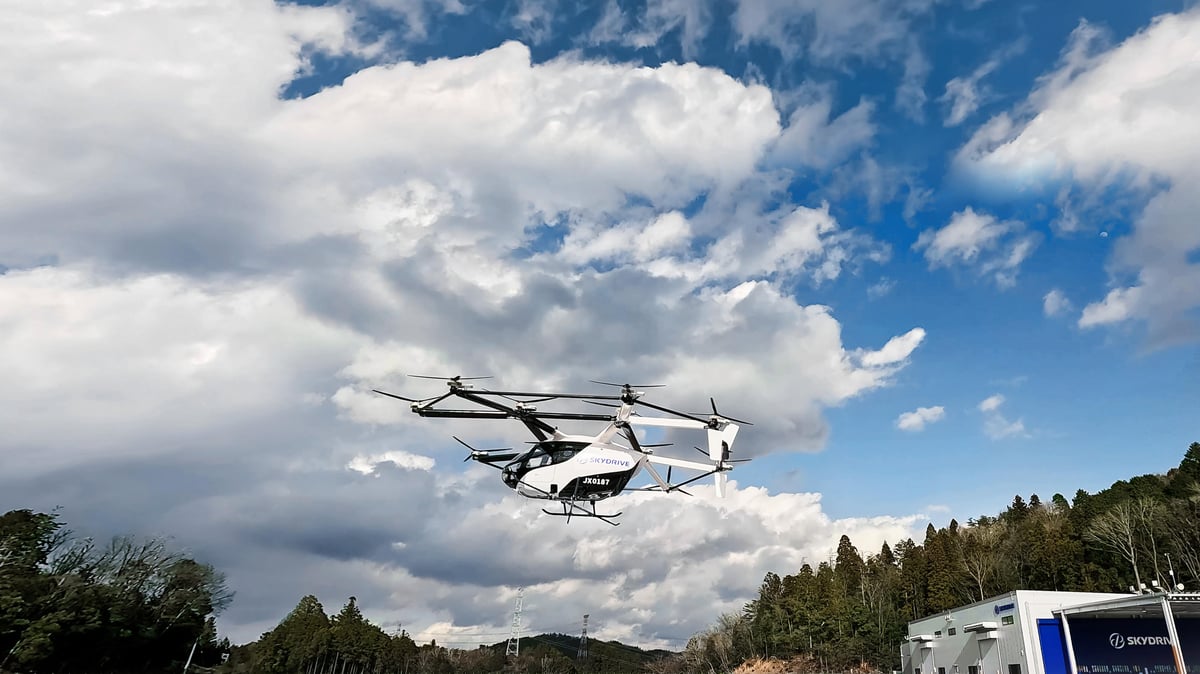 SkyDrive's 3-seater eVTOL
